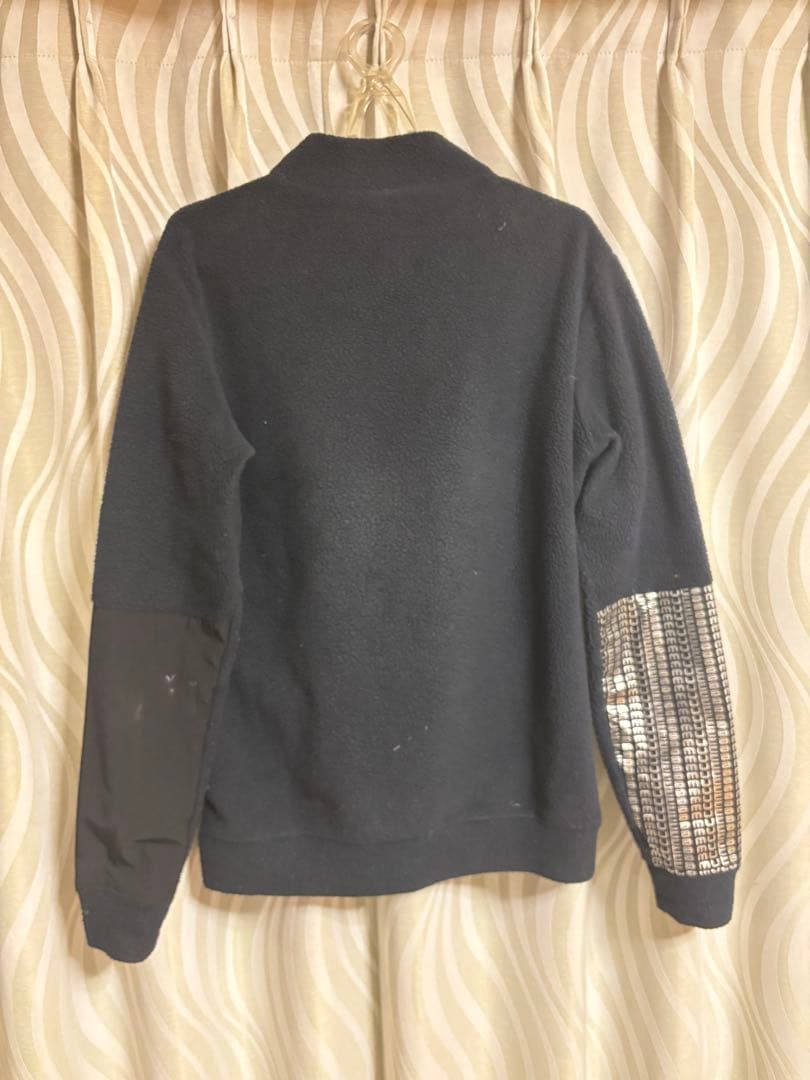 ムータマリン（muta）サーモライトボアプルオーバーMサイズ　ブラック