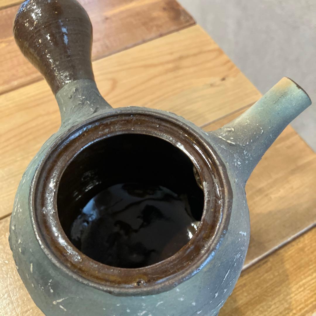 陶器製ティーポットとカップセット