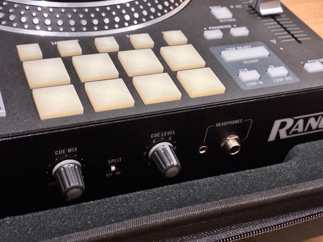 RANE ONE UDG専用ケース付き