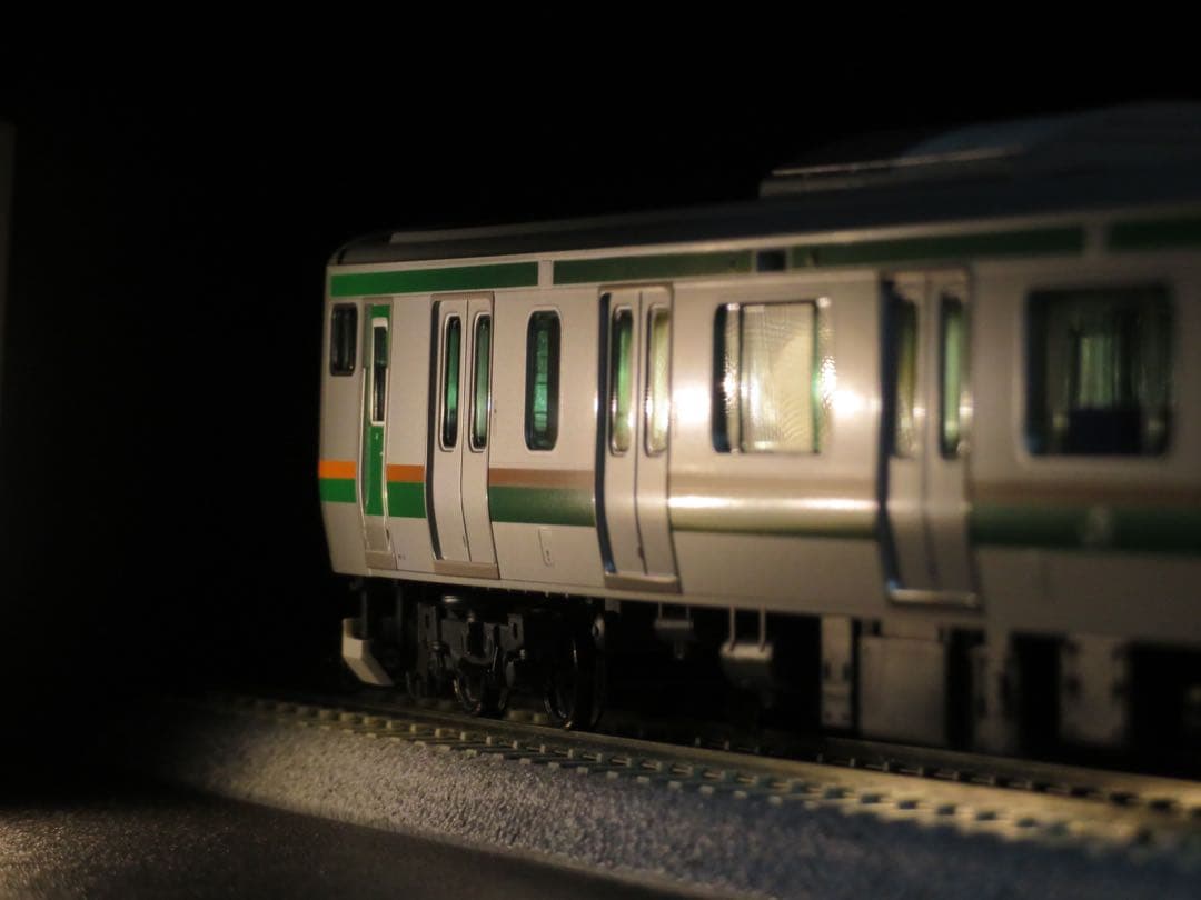 ①TOMIX (HO) E231系1000番台 バラし【新品,未使用品】