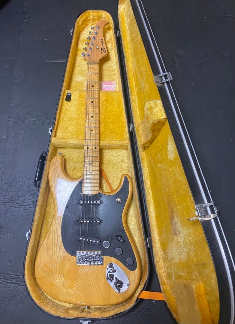 MusicMan風　エレキギター ナチュラルウッド ソフトケース付　ヴィンテージ