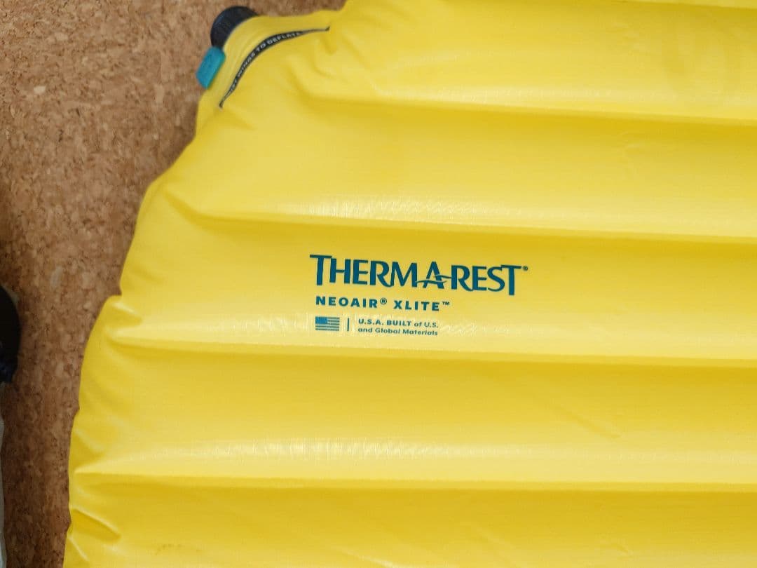 サーマレスト ネオエアーXライト FLEXTAILGEARエアポンプ付き