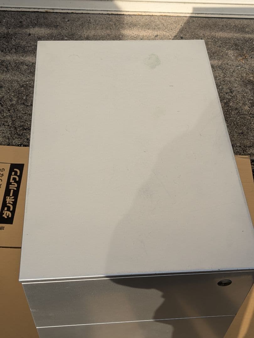 カッシーナ ドロアー デスクワゴン キャスター