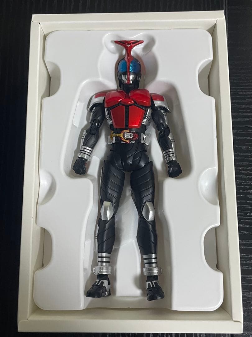 【最終価格】s.h.figuarts 真骨彫 仮面ライダーカブト ガタック