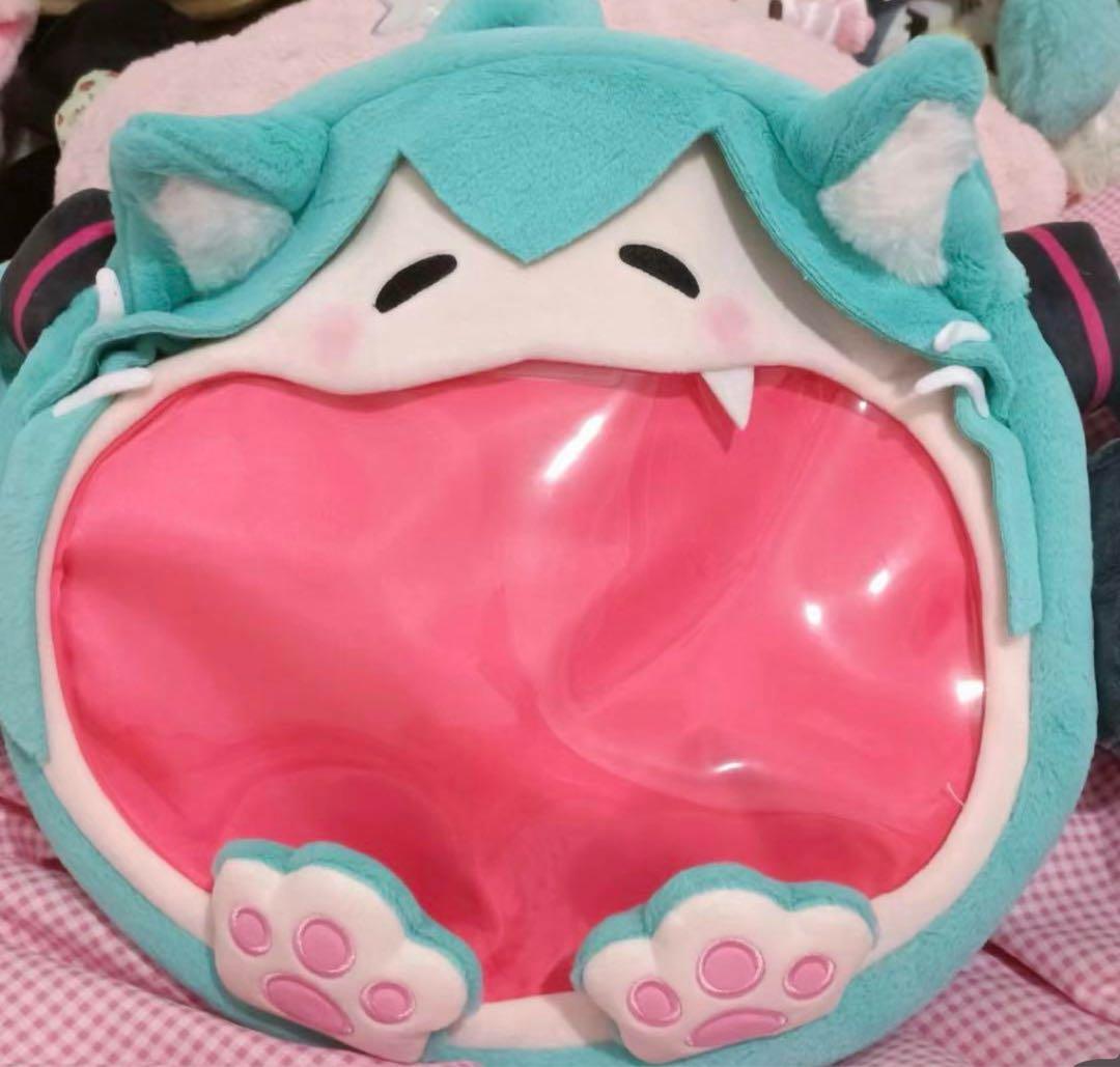 初音ミク　猫バック　　痛バック　カバン　ニュック