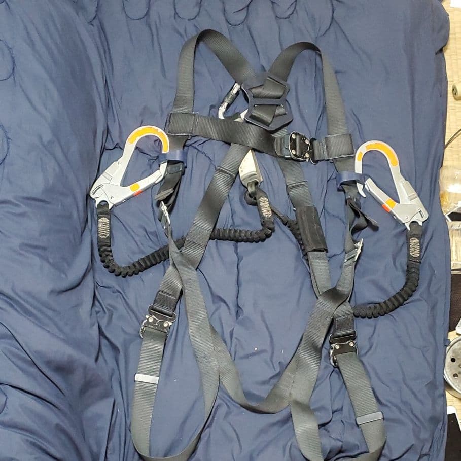 現場職　フルハーネス　ランヤード付き　鳶職