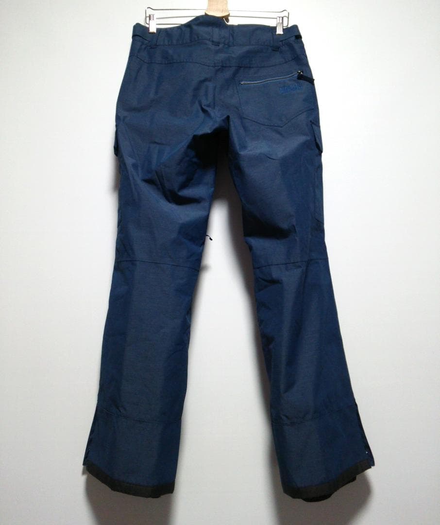 ほぼ新品 アイスピーク 中綿 スノーパンツ スキーパンツ ハードシェルパンツ M