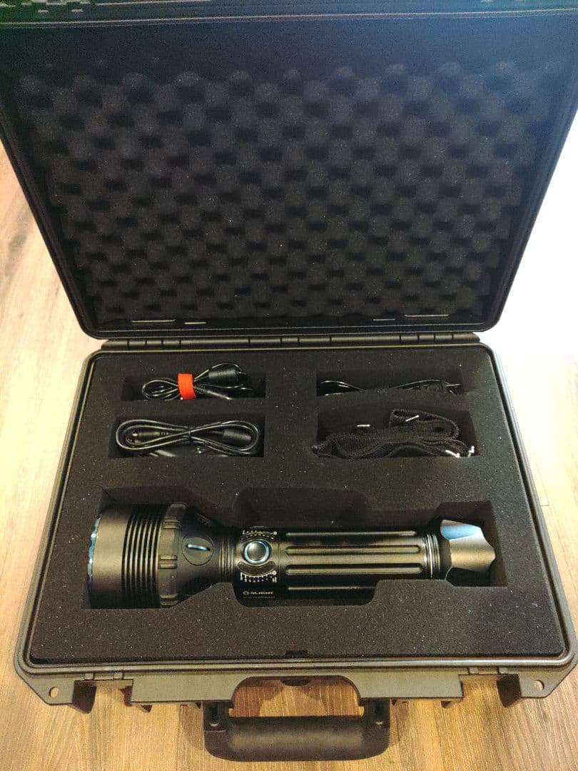 オーライト X9R MARAUDER OLIGHT