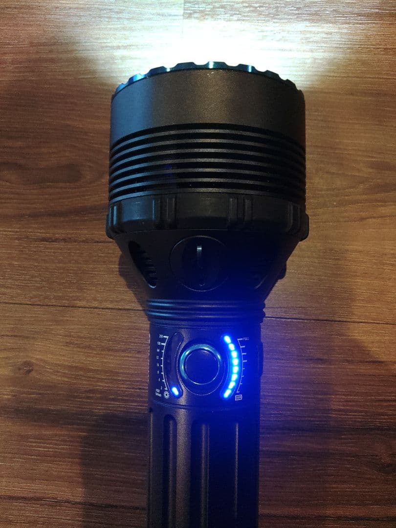 オーライト X9R MARAUDER OLIGHT