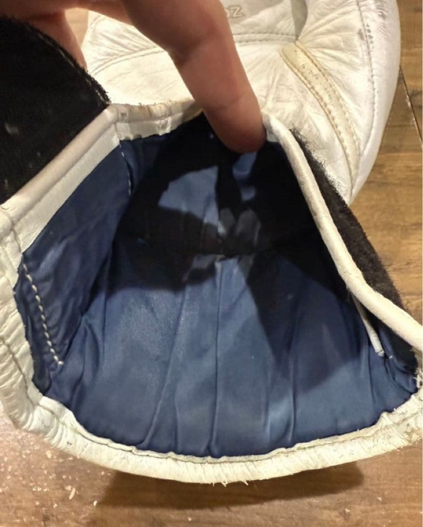 Winning ボクシンググローブ 16 oz ホワイト