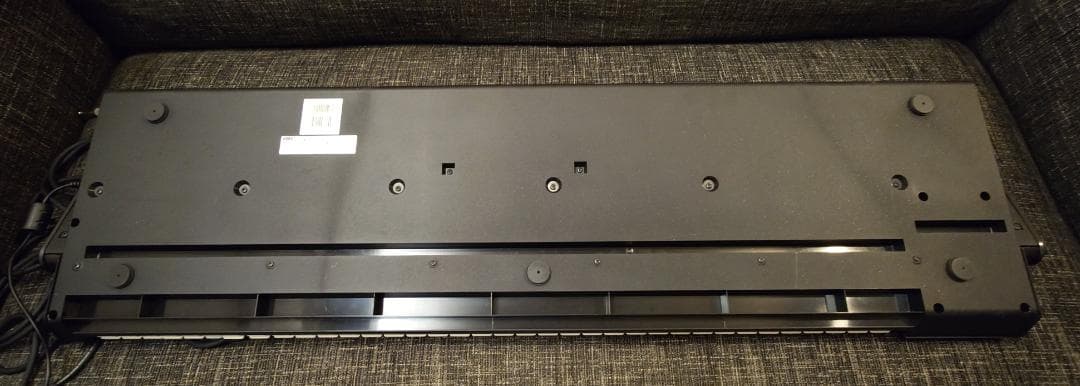 KORG M50-61 シンセサイザー 61鍵 ソフトケース付