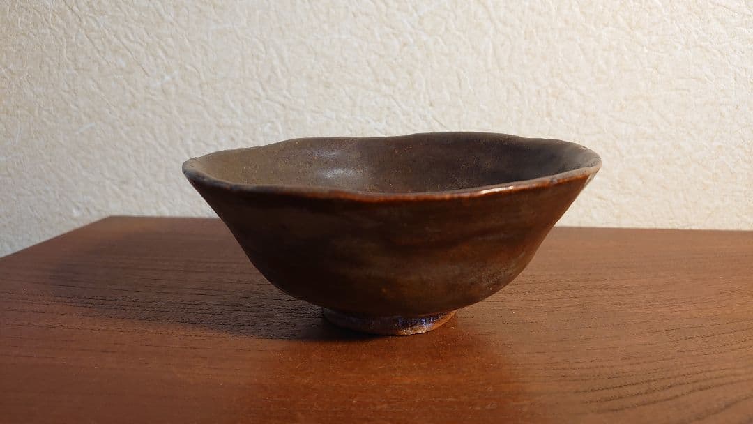 大樋焼　大樋　抹茶碗　飴釉　平茶碗　大樋長左衛門　銘　月梅　角印　１客