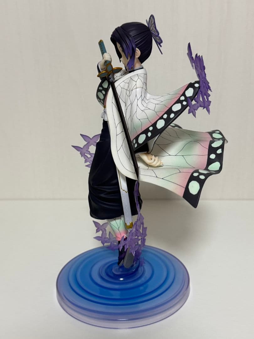 鬼滅の刃 胡蝶しのぶ 1/8フィギュア ALTER アルター