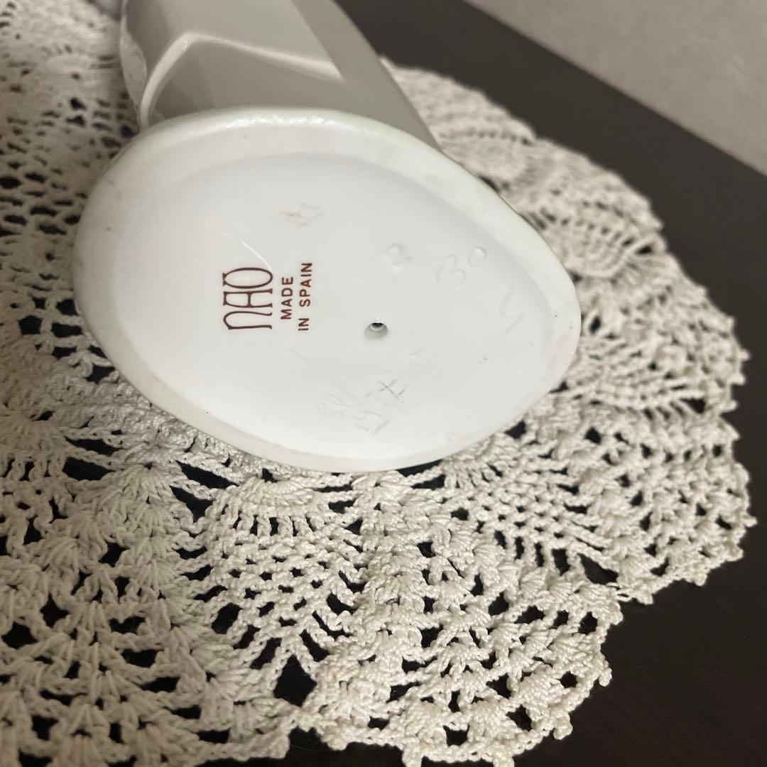 リヤドロ　　女性とアヒルの陶器彫刻 約25cm