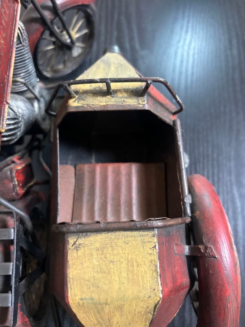 ヴィンテージ　ブリキ板模型オートバイ　サイドカー付き