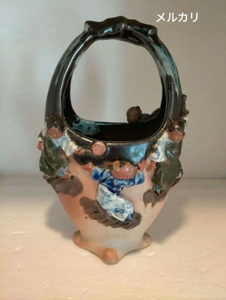 希少　隅田焼 石黒香々 高浮彫人物 花瓶 アンティーク 里帰り