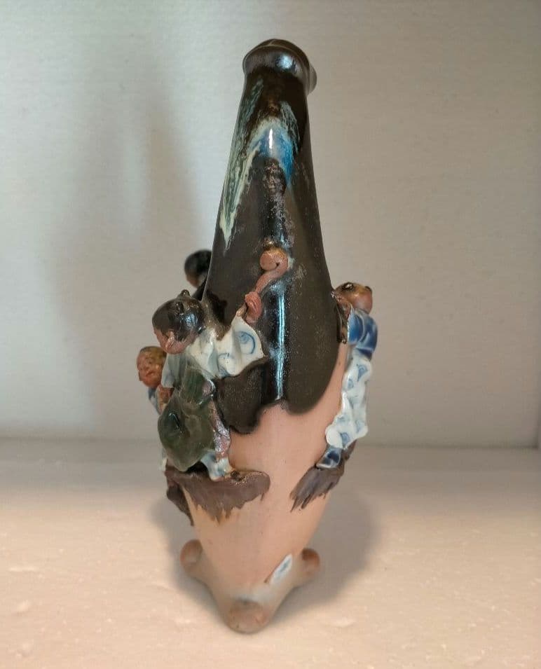 希少　隅田焼 石黒香々 高浮彫人物 花瓶 アンティーク 里帰り