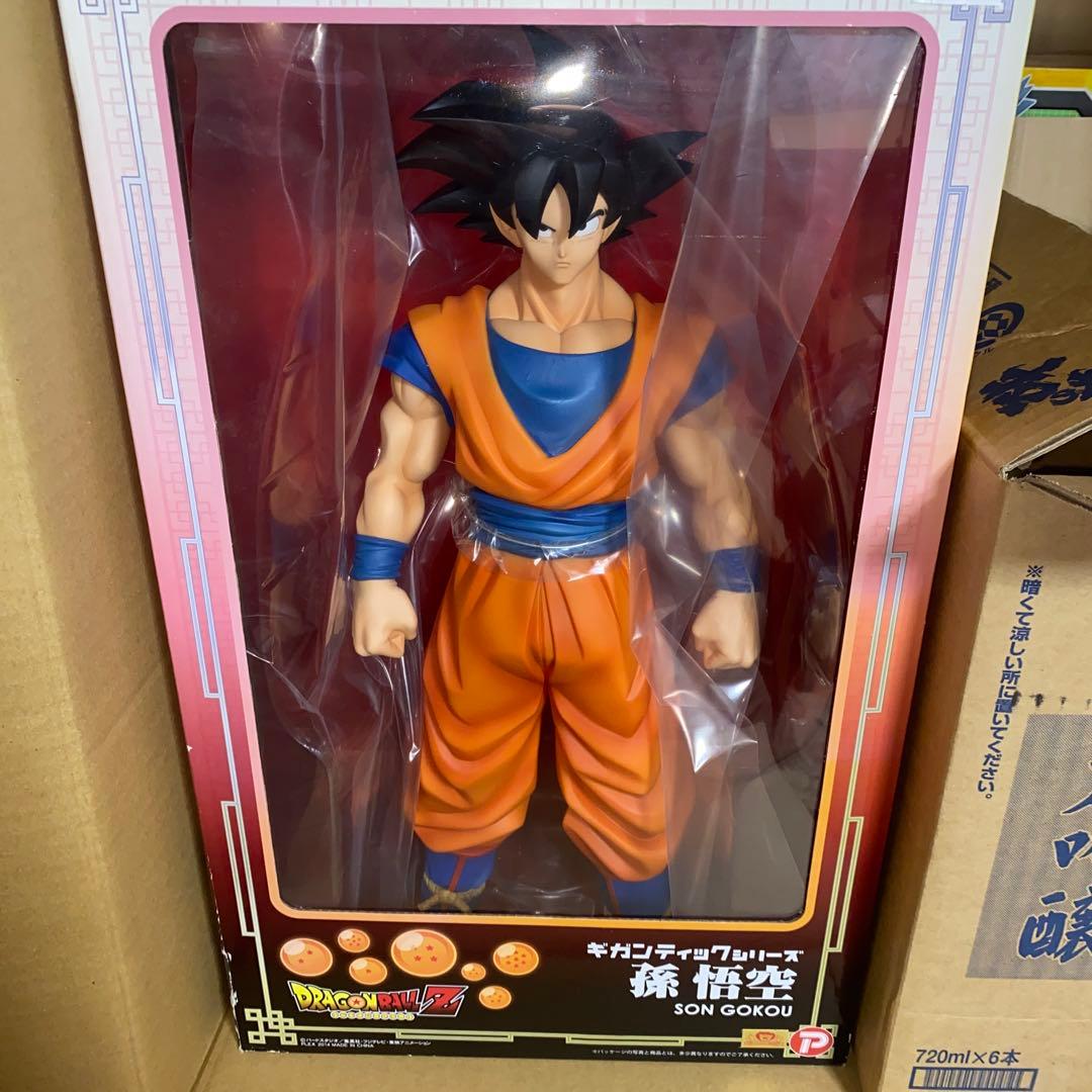 ドラゴンボール　ギガンティックシリーズ　孫悟空　x plus レア　フィギュア