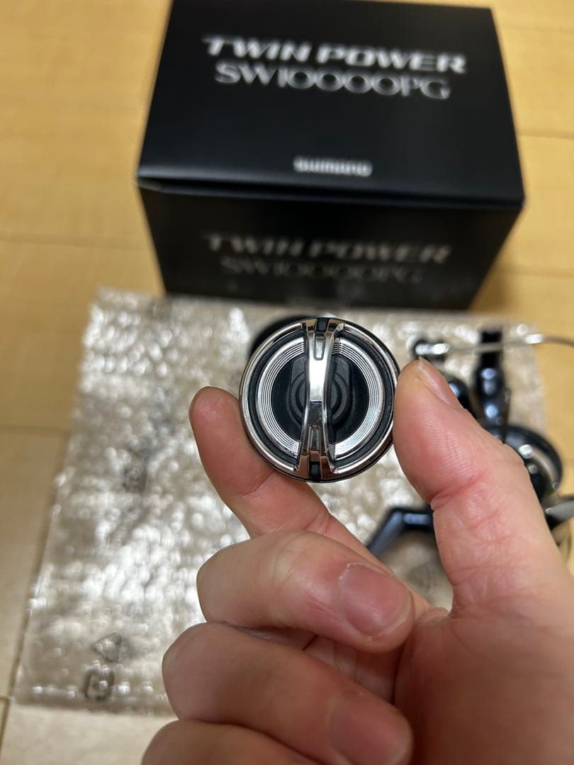 SHIMANO TWIN POWER SW10000PG スピニングリール