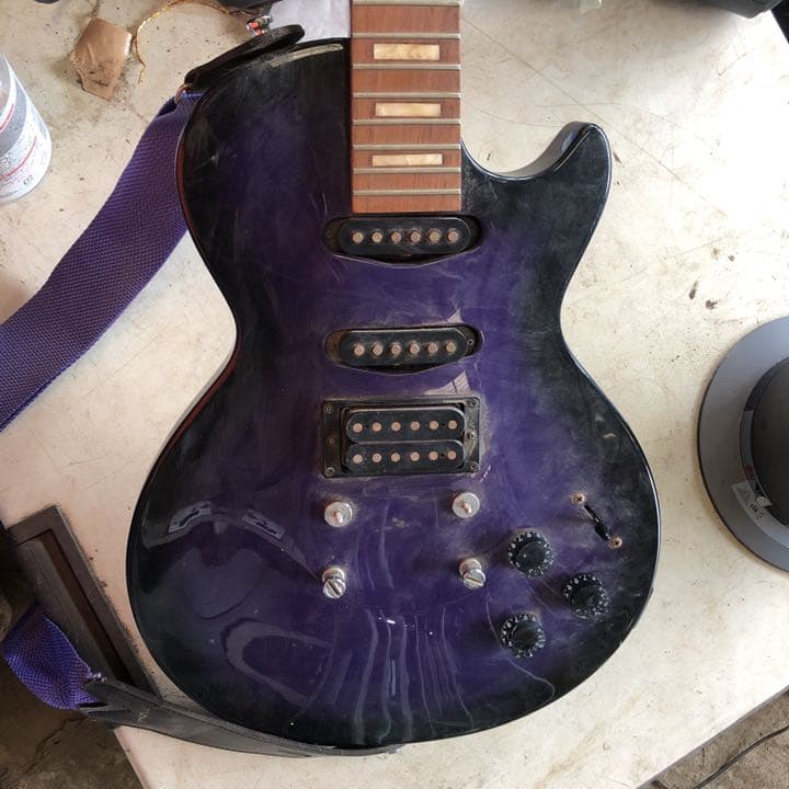 grassroots guitars エレキギター　弦なし