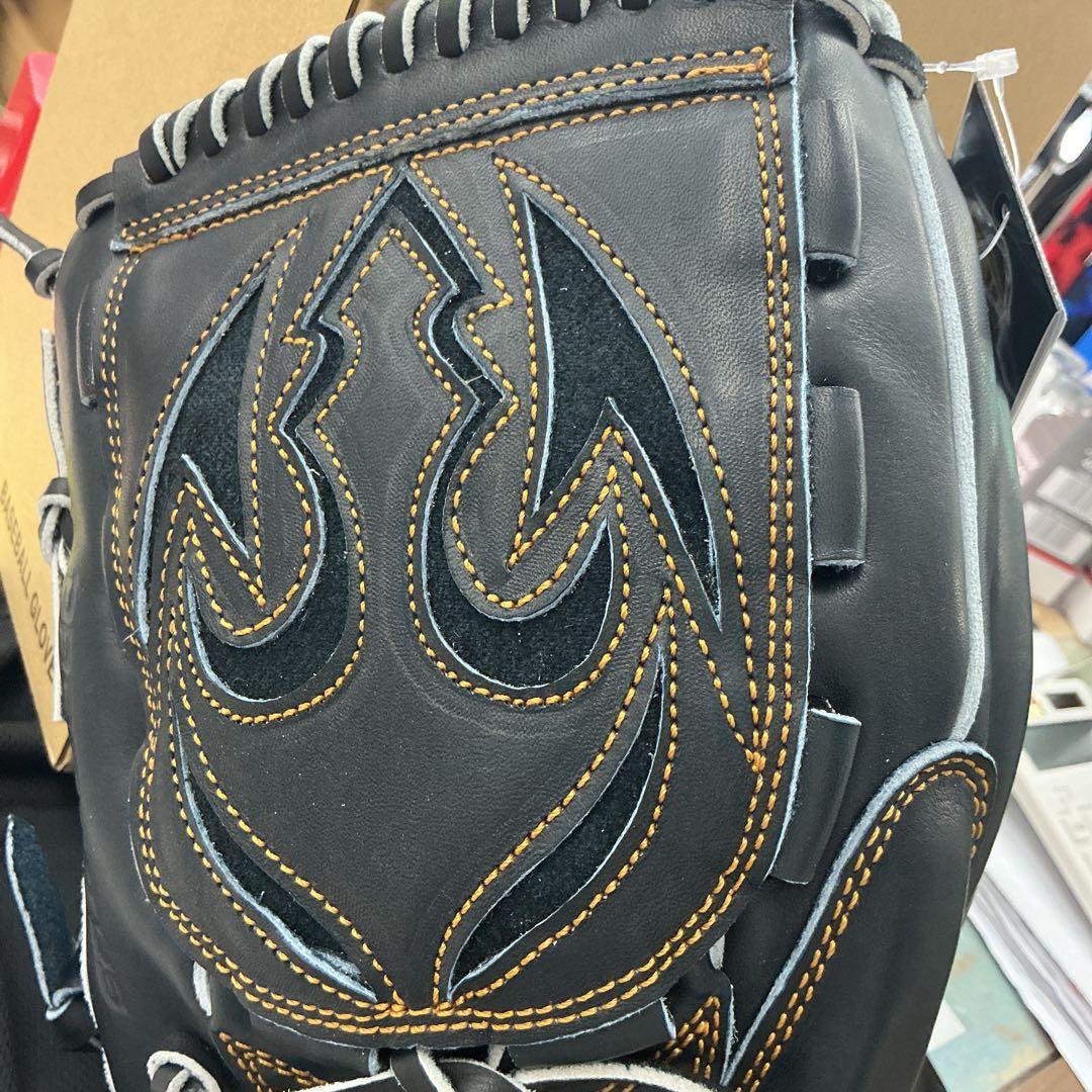 ゼットプロステイタス硬式投手用グローブ　湯もみ型付けサービス