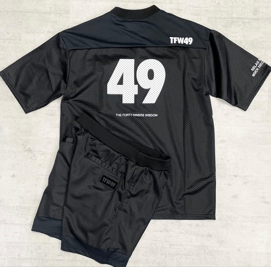 ☆新品未使用☆TFW49 ゴルフシャツ　※上着のみ