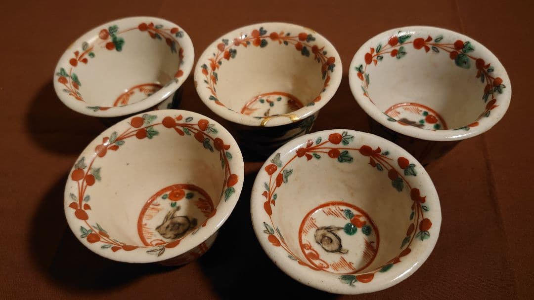 李朝　古玩　赤絵　古九谷　龍　うさぎの図　蔵出し 金継ぎ　５客