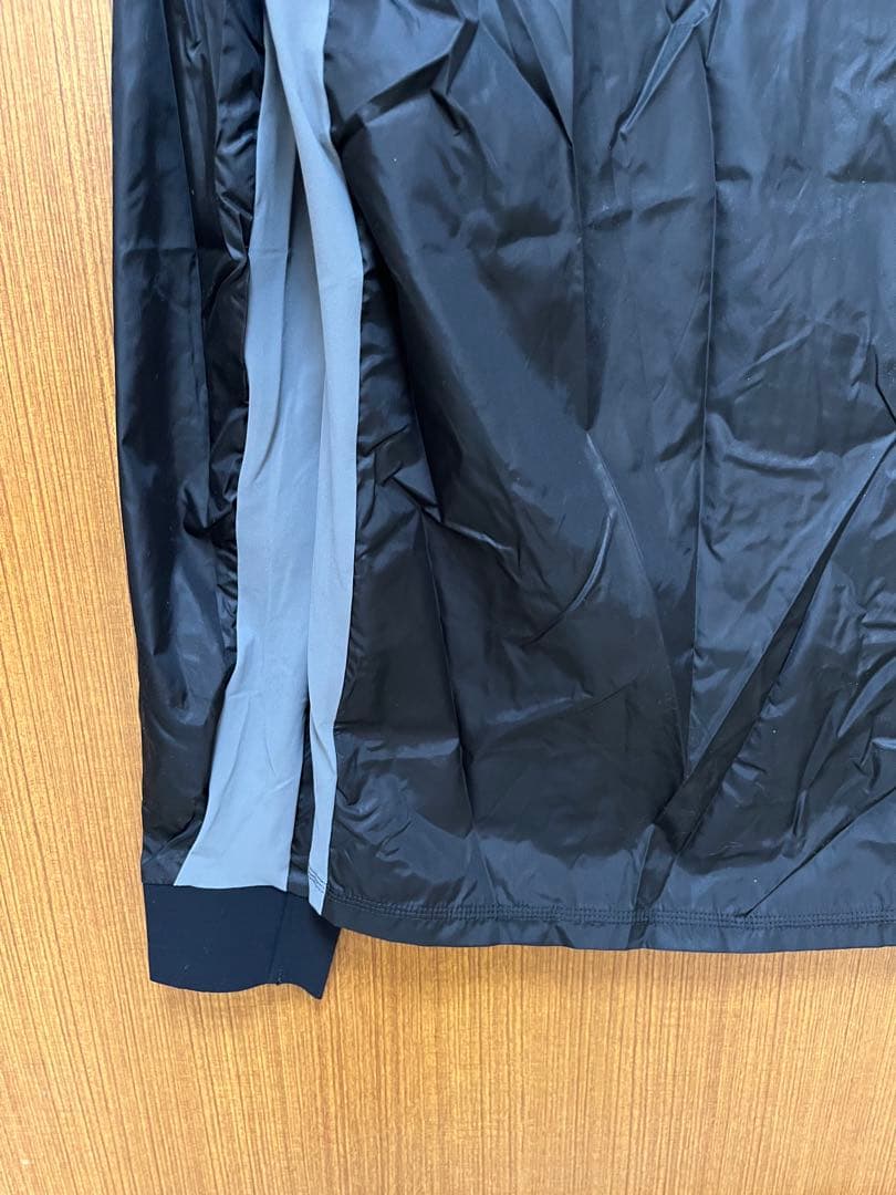 アソス ASSOS ウインドブレーカー