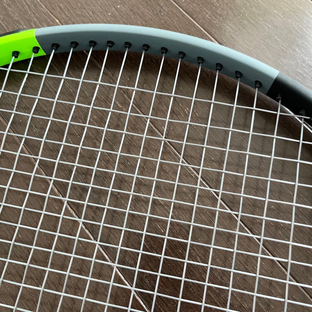 硬式テニス ラケット　ウィルソン　ブレード　100 V7.0 G2 16×19