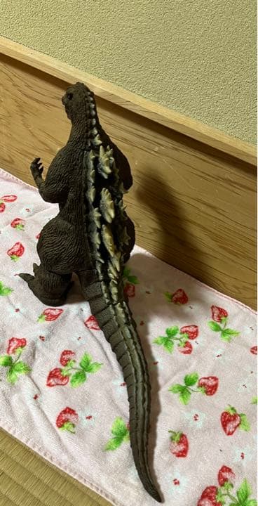 ゴジラ フィギュア