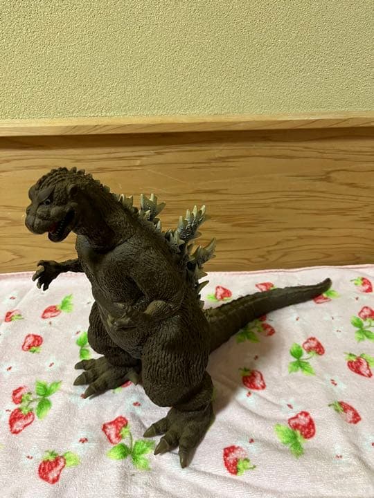 ゴジラ フィギュア