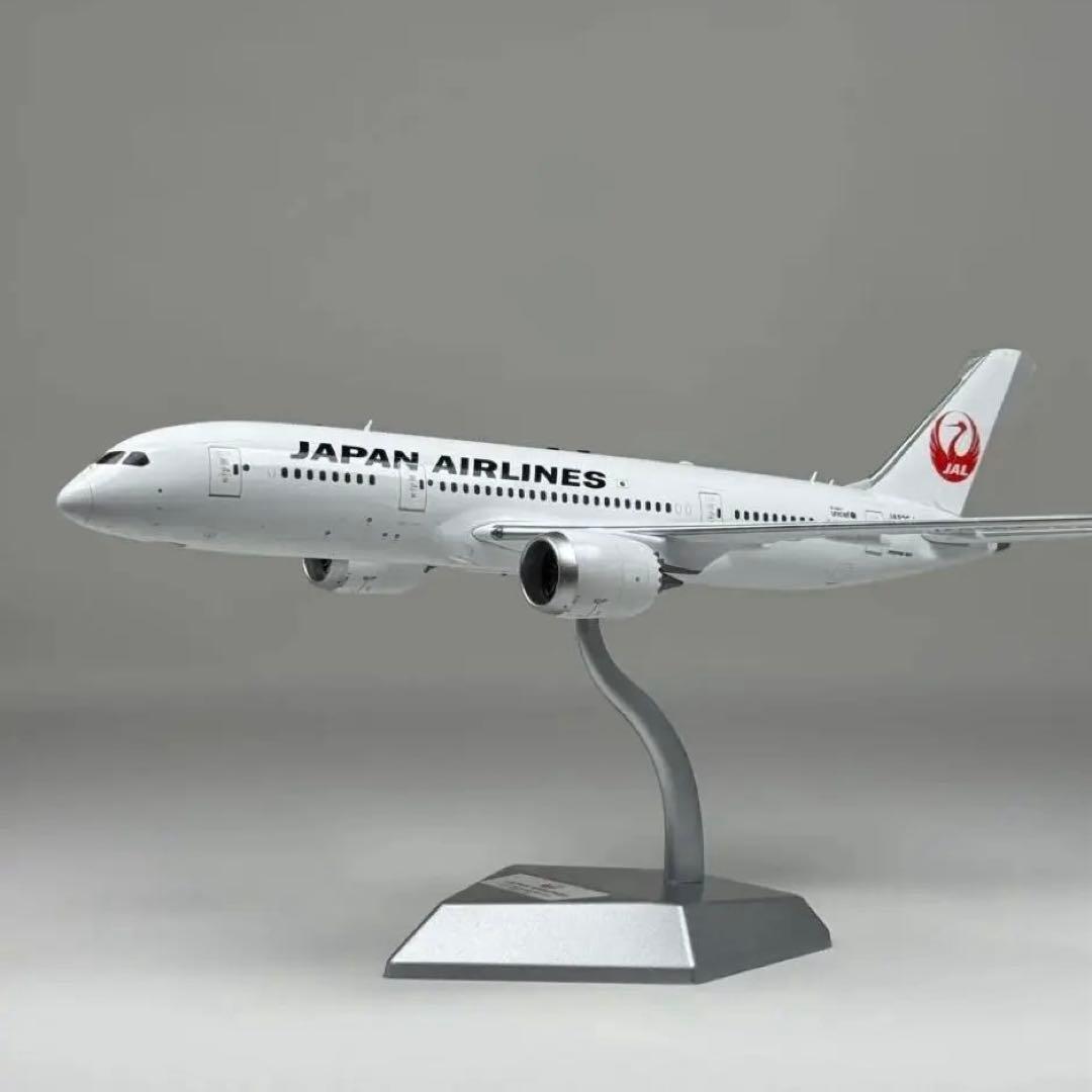 1/200 JAL B787-8 JA825J 日本航空 鶴丸塗装