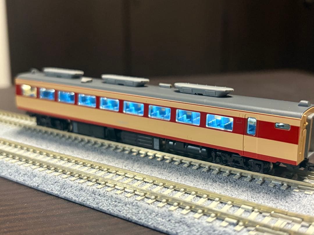 TOMIX 485系特急「雷鳥」9両セット(一部室内灯入り)