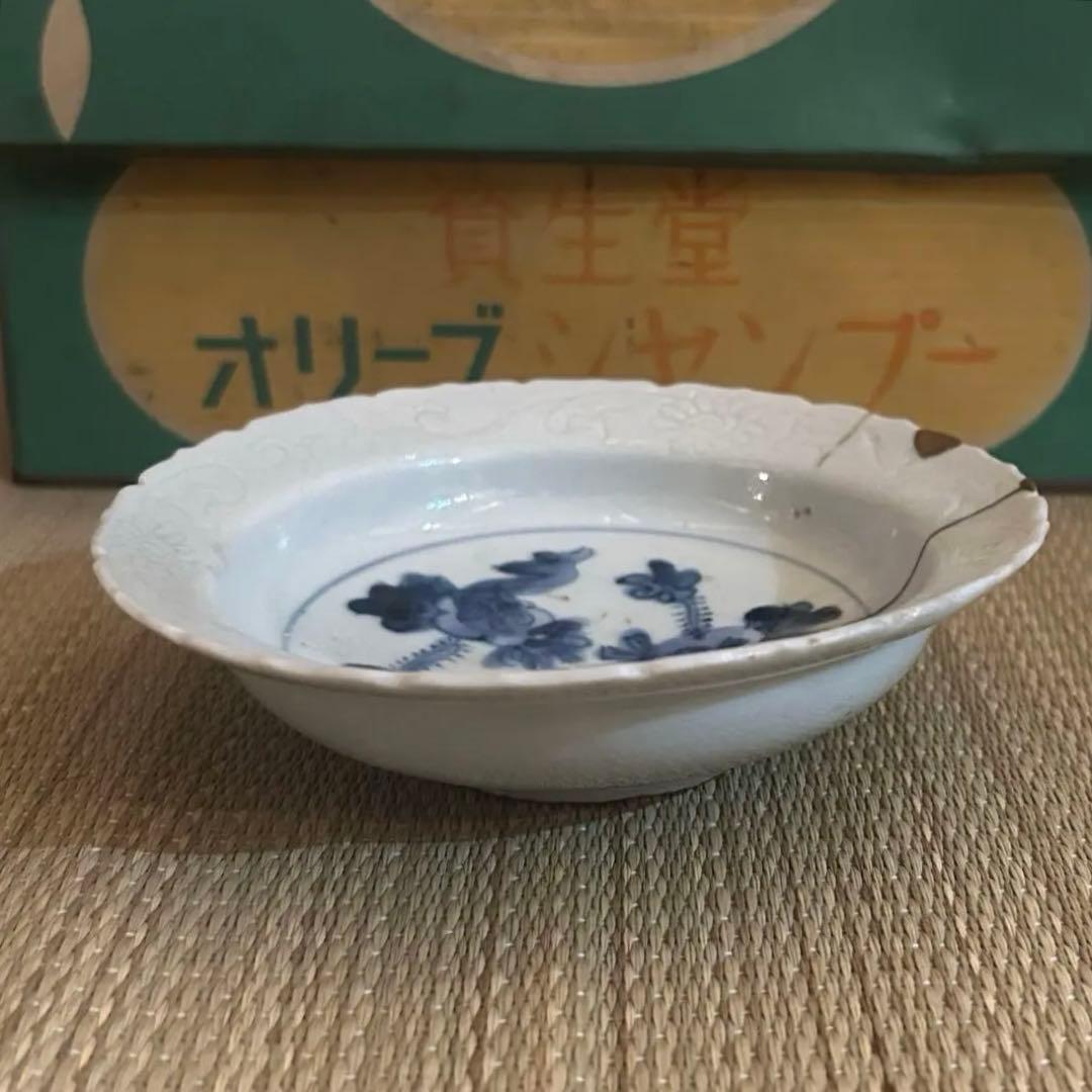 江戸時代 初期伊万里 毛彫 輪花形 皿 骨董