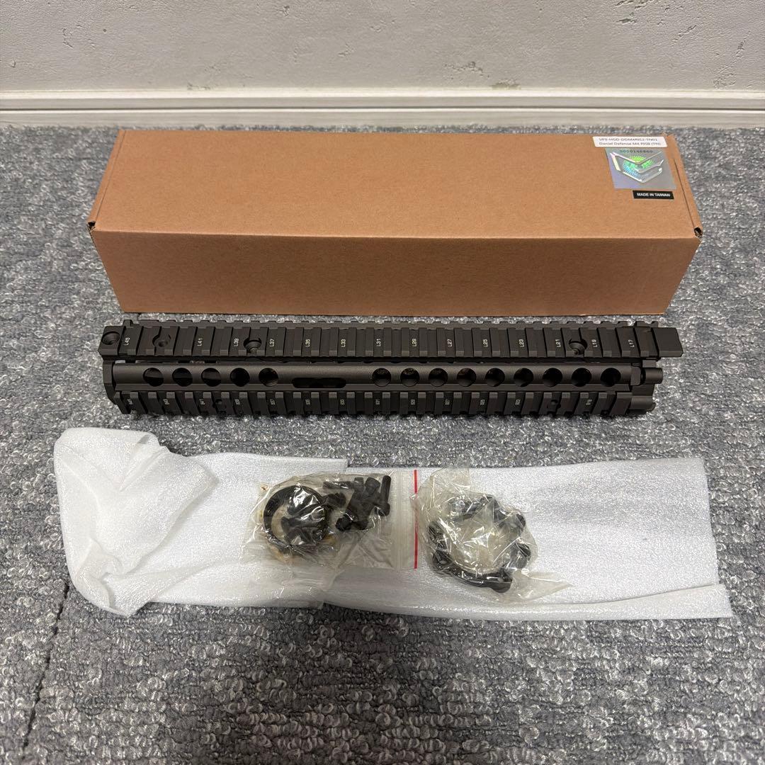 Daniel Defense M4 RIS II ハンドガード