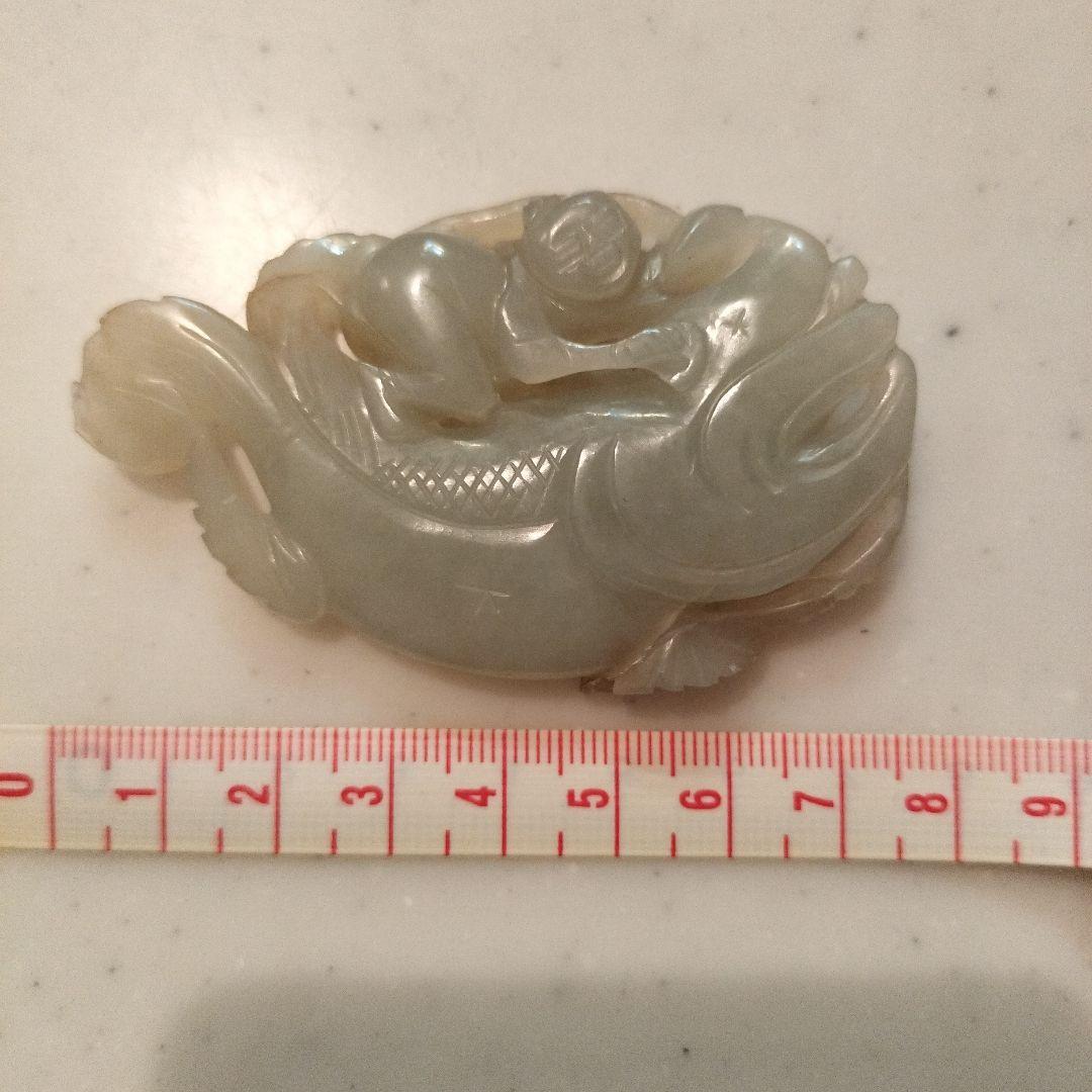 リ*ナ様 古玉　天然石　古美術　骨董　手彫　透かし彫り　縁起物　　童子戯魚