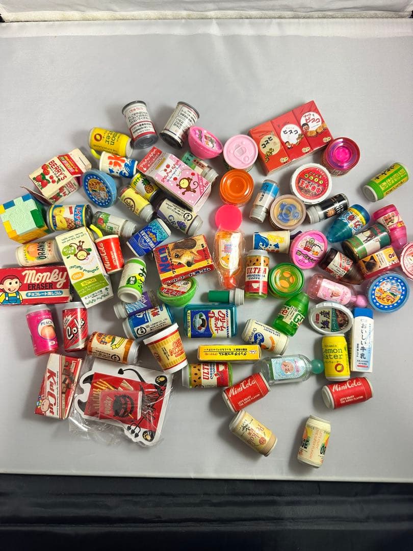 キャラクター消しゴムセット おもしろ消しゴム 大量