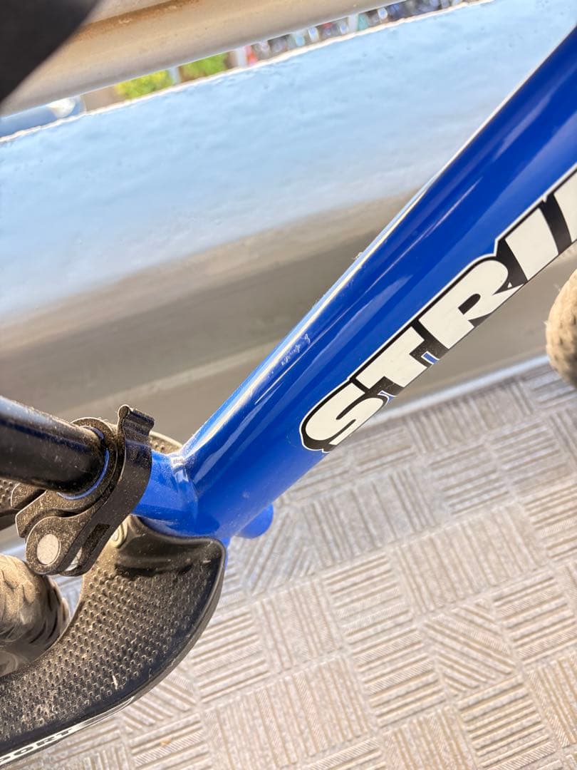 STRIDER ストライダースポーツモデル 青 ブルー