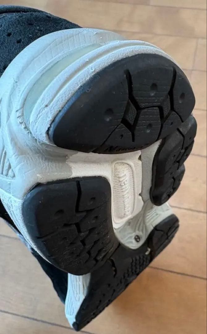 【美品】New Balance 2002R サイズ25㎝