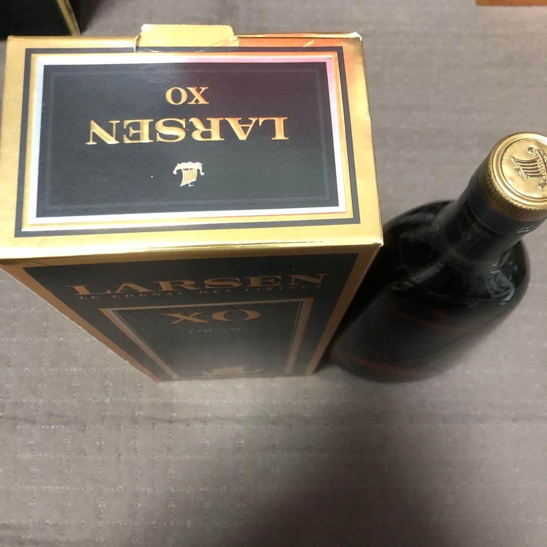 LARSEN XO コニャック　７００ml