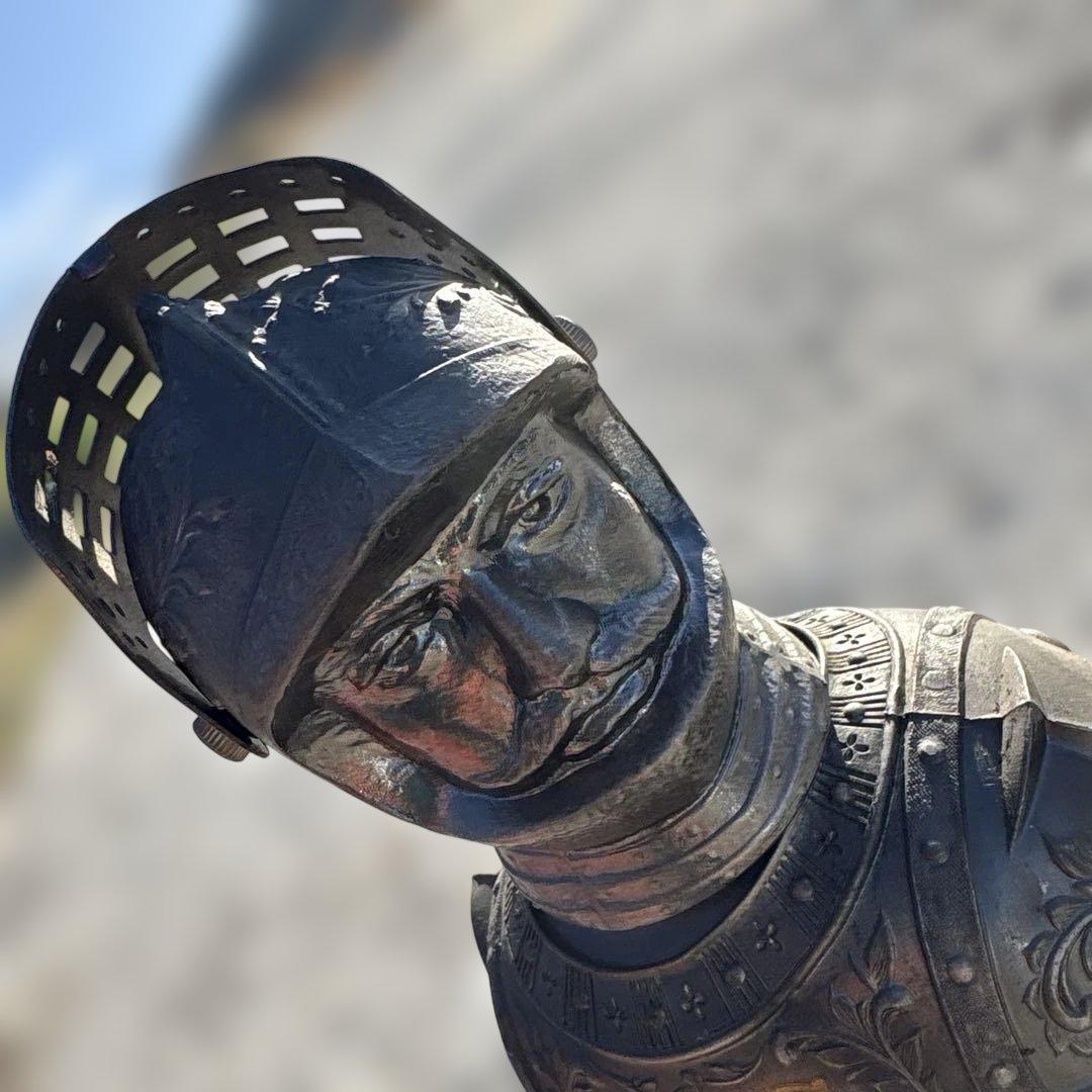 NIKKA WHISKY ゴールド＆ゴールド 750ml空ピン鎧兜　非売品