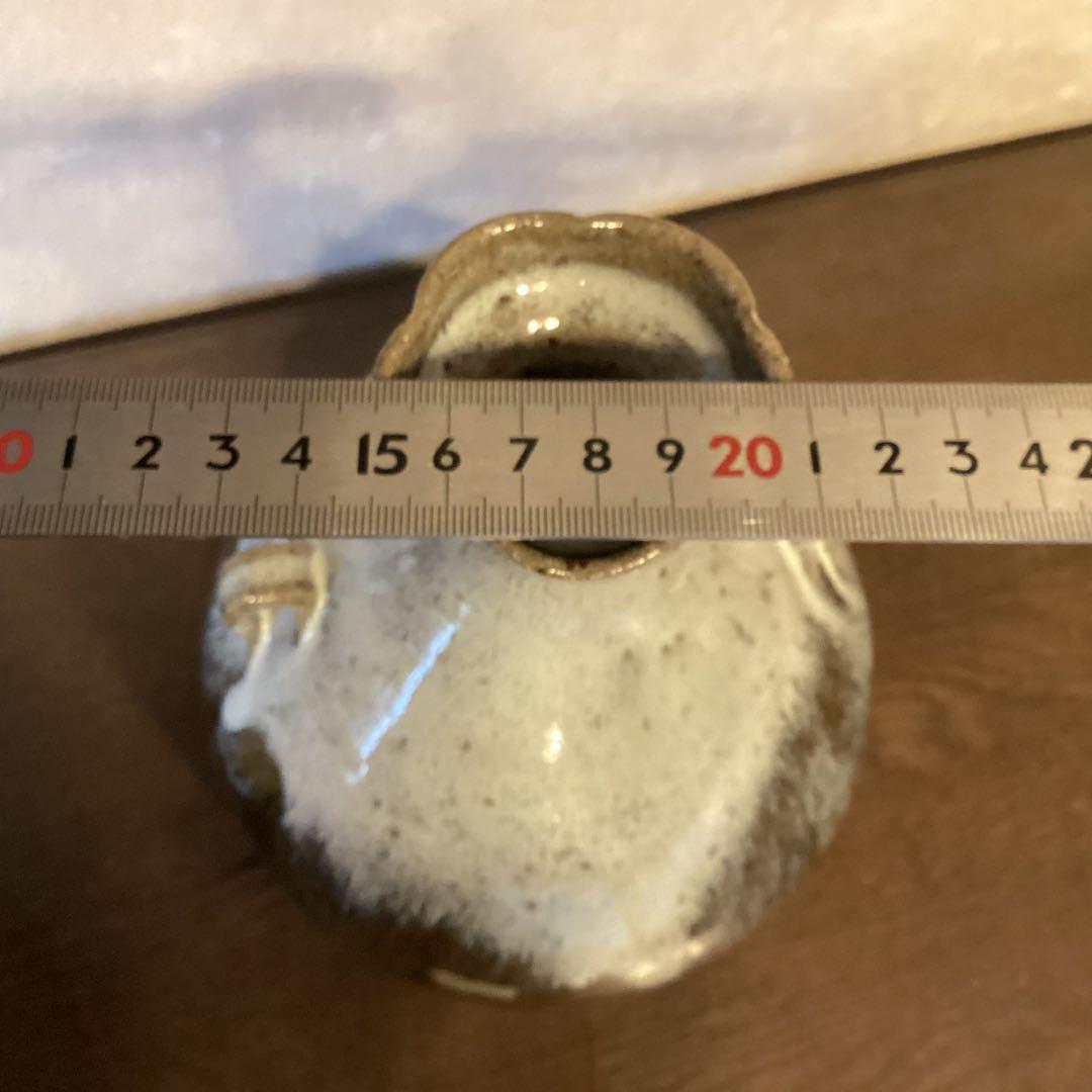 叩き朝鮮唐津耳付花生　唐津焼中里太郎右衛門作