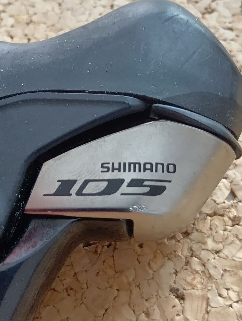 シマノ105STIレバー10速