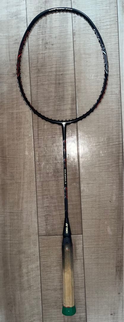 YONEX バドミントンラケットデュオラ7ラケットケース黒赤2個付き
