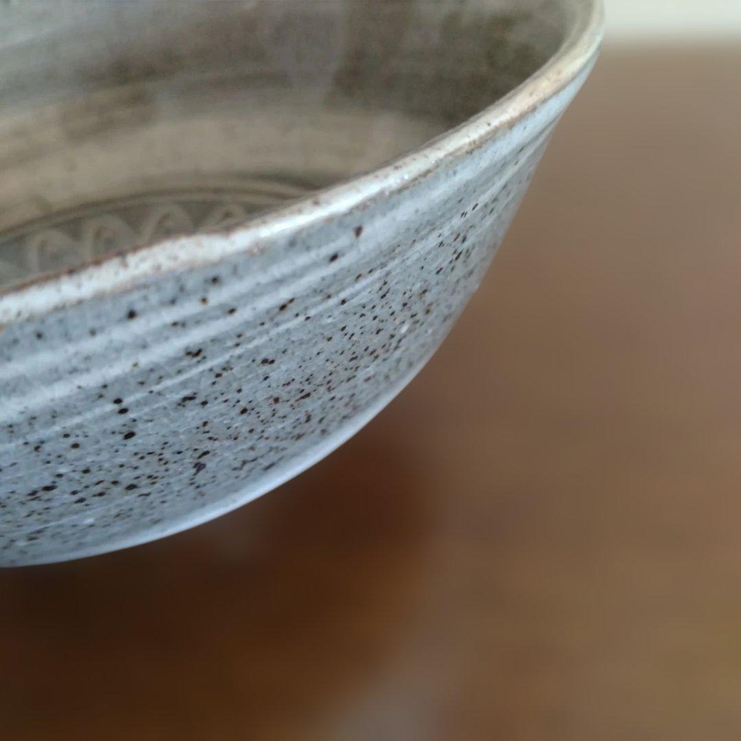 唐津焼　中里隆さんの刷毛目茶碗