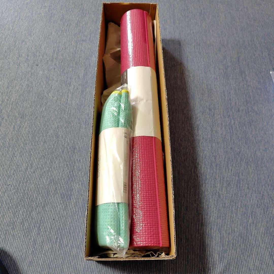 LAVA ヨガマット　ラグ　マットカバー入れ