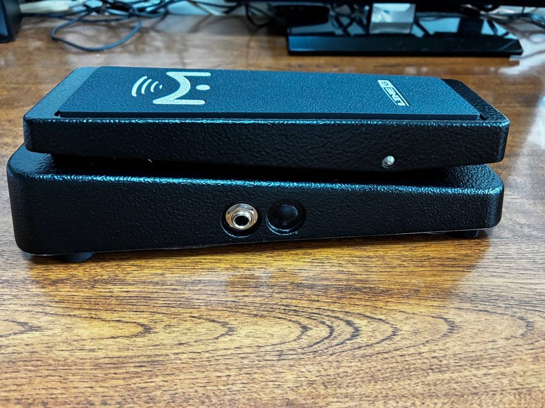 LINE 6 EP1-L6エクスプレッションペダル美品元箱付き送料込み