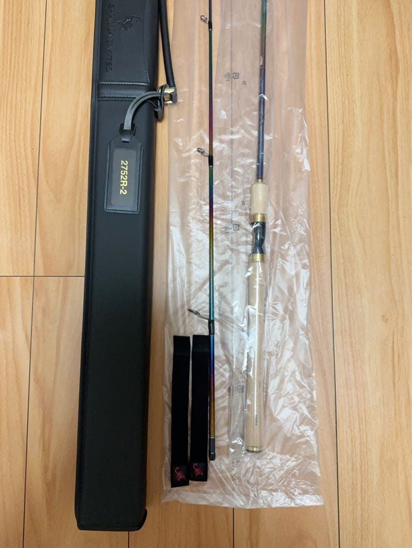 シマノ　ワールドシャウラリミテッド　2752R-2