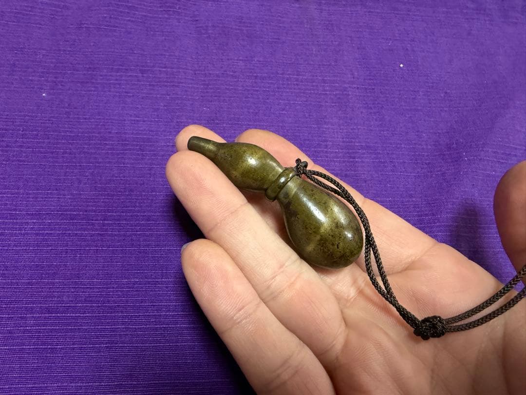 時代物　根付　黄銅製　瓢箪（提げ物印籠netsuke煙草入れ煙管入れ香炉