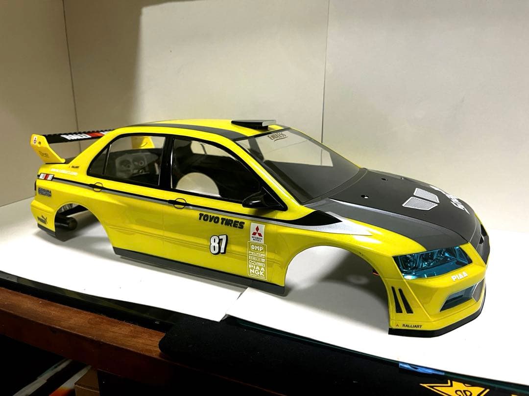 ラジコン 1/10 タミヤ 三菱ランサーエボリューションⅦボディのみ。未走行